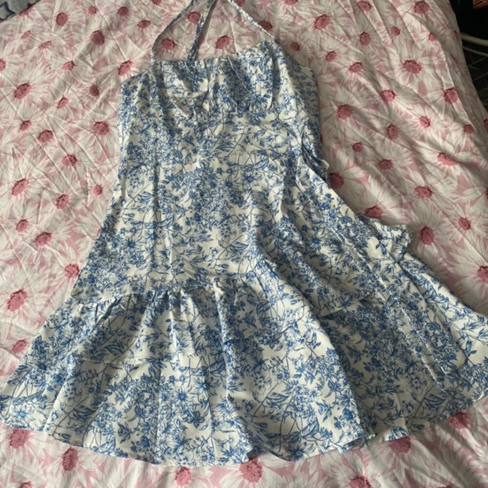 Blue dress